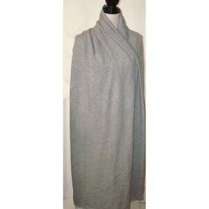 NWT New 100% Cashmere Scar Wrap Ryllace Womens Light Gray Heather 100 X 28